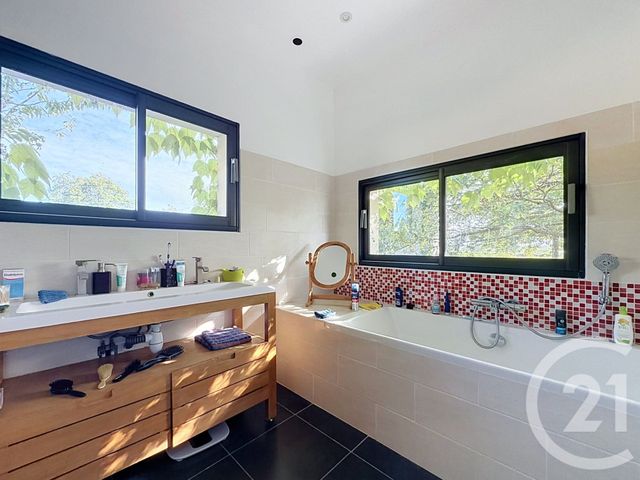 maison à vendre - 5 pièces - 183.75 m2 - VOUSSAC - 03 - AUVERGNE - Century 21 Lefèbvre Immobilier