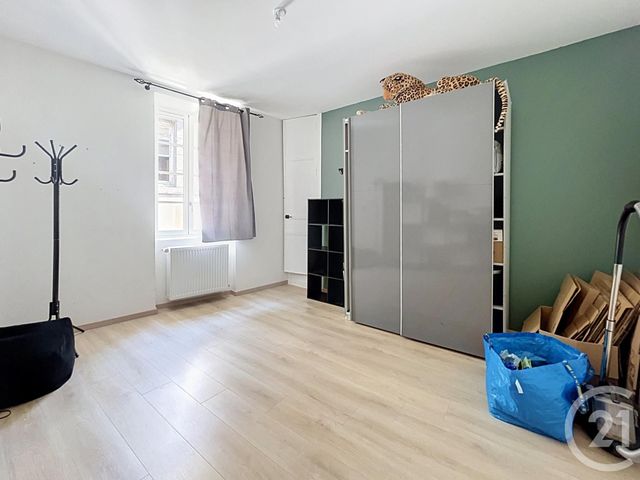 Appartement F3 à louer - 3 pièces - 70.65 m2 - ST POURCAIN SUR SIOULE - 03 - AUVERGNE - Century 21 Lefèbvre Immobilier