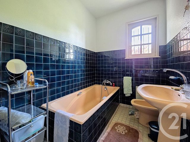 maison à vendre - 7 pièces - 196.0 m2 - ST LOUP - 03 - AUVERGNE - Century 21 Lefèbvre Immobilier