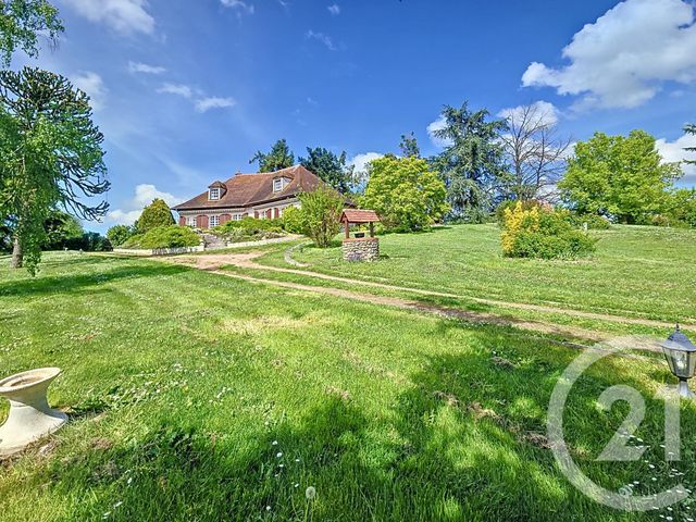 maison à vendre - 7 pièces - 196.0 m2 - ST LOUP - 03 - AUVERGNE - Century 21 Lefèbvre Immobilier