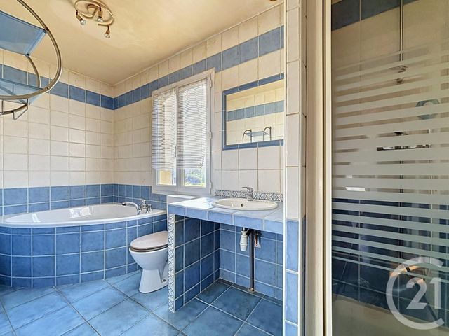 maison à vendre - 6 pièces - 157.64 m2 - ST POURCAIN SUR SIOULE - 03 - AUVERGNE - Century 21 Lefèbvre Immobilier