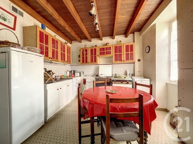 maison à vendre - 7 pièces - 185.0 m2 - VERNEUIL EN BOURBONNAIS - 03 - AUVERGNE - Century 21 Lefèbvre Immobilier