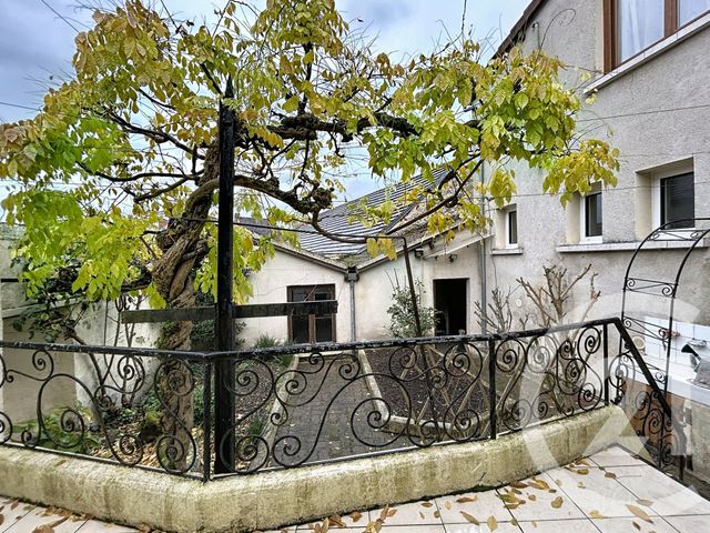 maison à vendre - 5 pièces - 106.65 m2 - ST POURCAIN SUR SIOULE - 03 - AUVERGNE - Century 21 Lefèbvre Immobilier