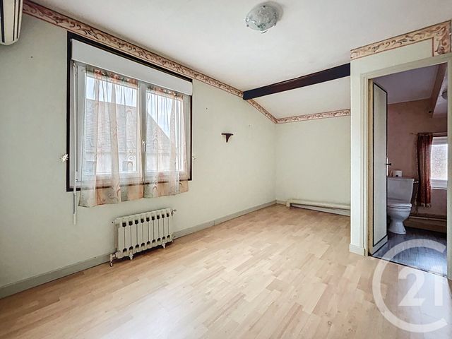 maison à vendre - 5 pièces - 106.65 m2 - ST POURCAIN SUR SIOULE - 03 - AUVERGNE - Century 21 Lefèbvre Immobilier