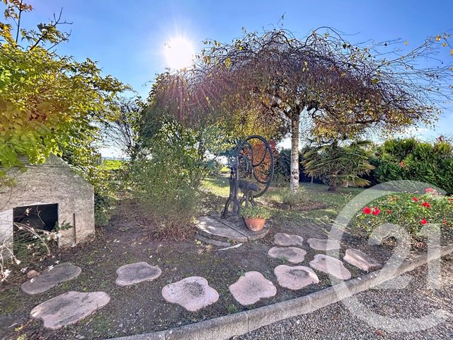 maison à vendre - 5 pièces - 101.06 m2 - PARAY SOUS BRIAILLES - 03 - AUVERGNE - Century 21 Lefèbvre Immobilier