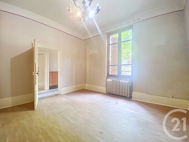 maison à vendre - 6 pièces - 121.08 m2 - ST POURCAIN SUR SIOULE - 03 - AUVERGNE - Century 21 Lefèbvre Immobilier
