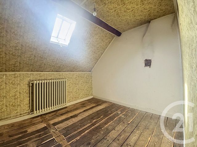maison à vendre - 6 pièces - 121.08 m2 - ST POURCAIN SUR SIOULE - 03 - AUVERGNE - Century 21 Lefèbvre Immobilier