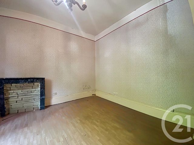 maison à vendre - 6 pièces - 121.08 m2 - ST POURCAIN SUR SIOULE - 03 - AUVERGNE - Century 21 Lefèbvre Immobilier