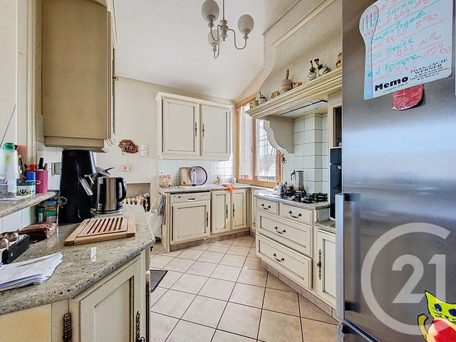 maison à vendre - 8 pièces - 159.14 m2 - ST POURCAIN SUR SIOULE - 03 - AUVERGNE - Century 21 Lefèbvre Immobilier