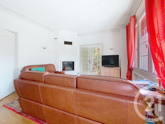 maison à vendre - 8 pièces - 159.14 m2 - ST POURCAIN SUR SIOULE - 03 - AUVERGNE - Century 21 Lefèbvre Immobilier