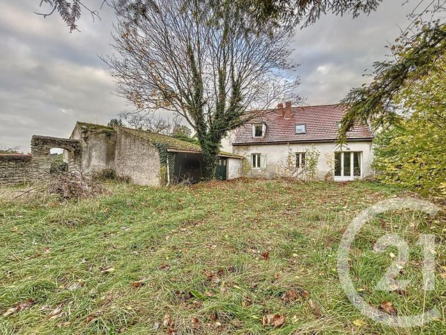 maison à vendre - 5 pièces - 155.88 m2 - ETROUSSAT - 03 - AUVERGNE - Century 21 Lefèbvre Immobilier