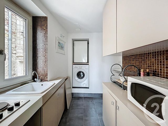 Appartement Studio à louer - 1 pièce - 21.0 m2 - ST POURCAIN SUR SIOULE - 03 - AUVERGNE - Century 21 Lefèbvre Immobilier