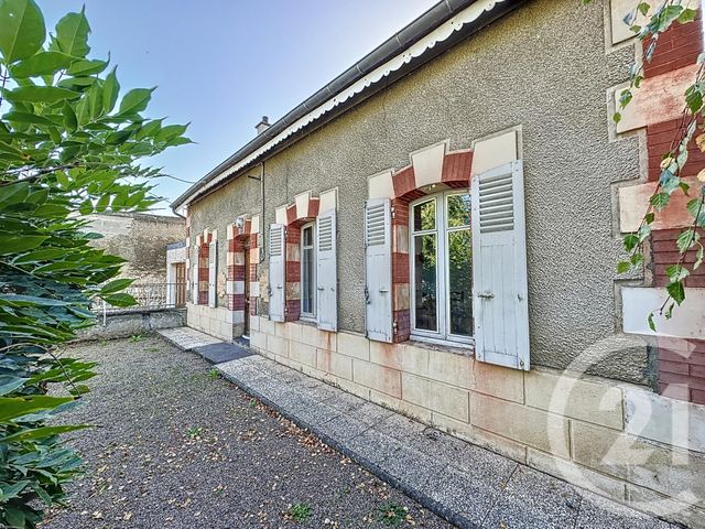 maison à vendre - 6 pièces - 116.0 m2 - VARENNES SUR ALLIER - 03 - AUVERGNE - Century 21 Lefèbvre Immobilier