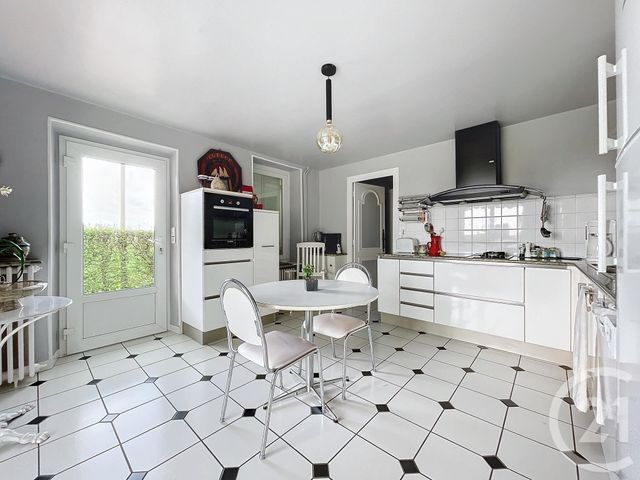 maison à vendre - 5 pièces - 139.25 m2 - ST POURCAIN SUR SIOULE - 03 - AUVERGNE - Century 21 Lefèbvre Immobilier