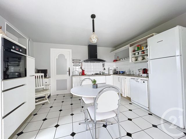 maison à vendre - 5 pièces - 139.25 m2 - ST POURCAIN SUR SIOULE - 03 - AUVERGNE - Century 21 Lefèbvre Immobilier