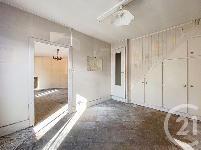 maison à vendre - 13 pièces - 136.97 m2 - ST POURCAIN SUR SIOULE - 03 - AUVERGNE - Century 21 Lefèbvre Immobilier