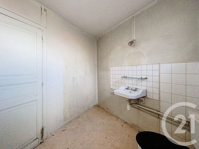 maison à vendre - 13 pièces - 136.97 m2 - ST POURCAIN SUR SIOULE - 03 - AUVERGNE - Century 21 Lefèbvre Immobilier