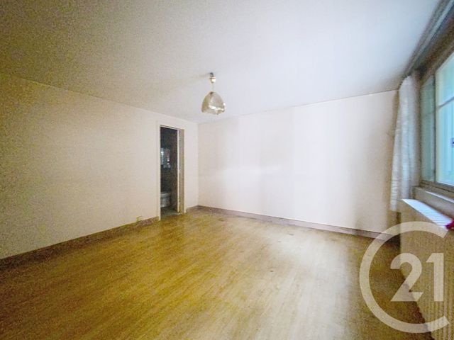 maison à vendre - 13 pièces - 136.97 m2 - ST POURCAIN SUR SIOULE - 03 - AUVERGNE - Century 21 Lefèbvre Immobilier