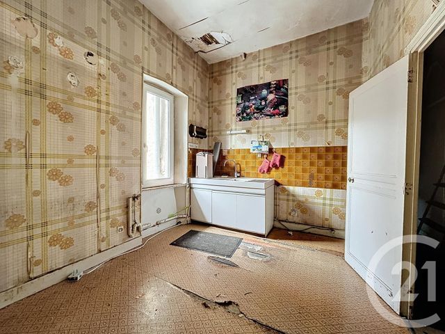 Appartement F3 à vendre - 4 pièces - 199.02 m2 - ST POURCAIN SUR SIOULE - 03 - AUVERGNE - Century 21 Lefèbvre Immobilier