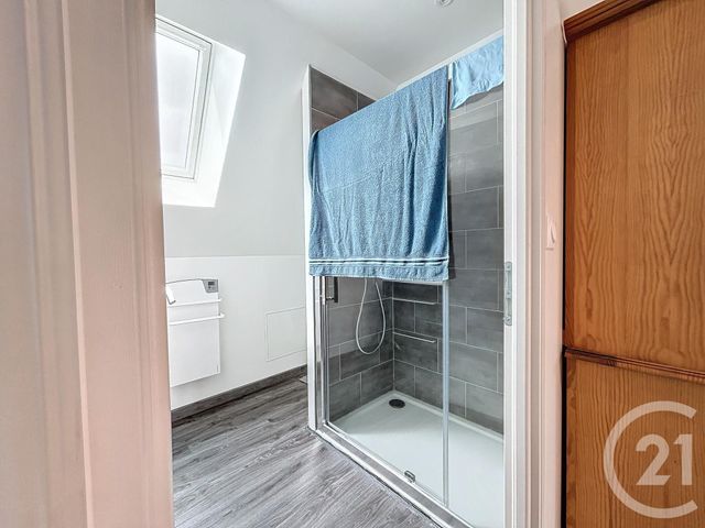 Appartement F3 à vendre - 4 pièces - 199.02 m2 - ST POURCAIN SUR SIOULE - 03 - AUVERGNE - Century 21 Lefèbvre Immobilier