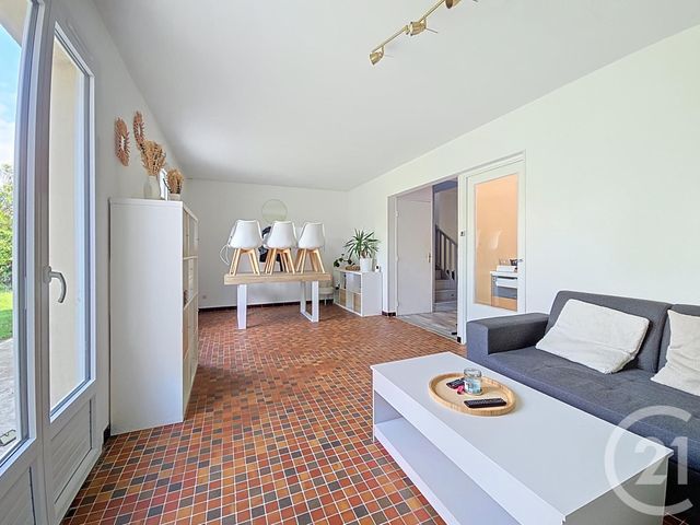 maison à vendre - 4 pièces - 90.2 m2 - VARENNES SUR ALLIER - 03 - AUVERGNE - Century 21 Lefèbvre Immobilier