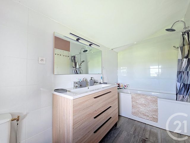 maison à vendre - 4 pièces - 90.2 m2 - VARENNES SUR ALLIER - 03 - AUVERGNE - Century 21 Lefèbvre Immobilier