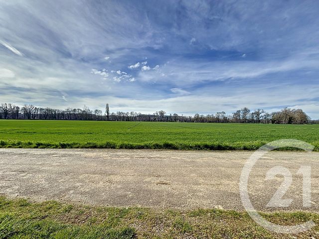 maison à vendre - 4 pièces - 80.0 m2 - CHAREIL CINTRAT - 03 - AUVERGNE - Century 21 Lefèbvre Immobilier