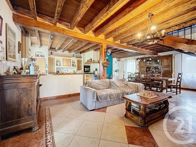 maison à vendre - 7 pièces - 213.1 m2 - ST GERAND LE PUY - 03 - AUVERGNE - Century 21 Lefèbvre Immobilier