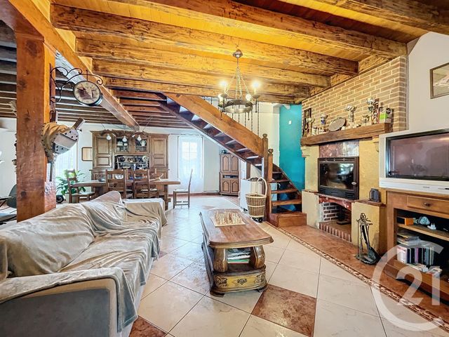 maison à vendre - 7 pièces - 213.1 m2 - ST GERAND LE PUY - 03 - AUVERGNE - Century 21 Lefèbvre Immobilier