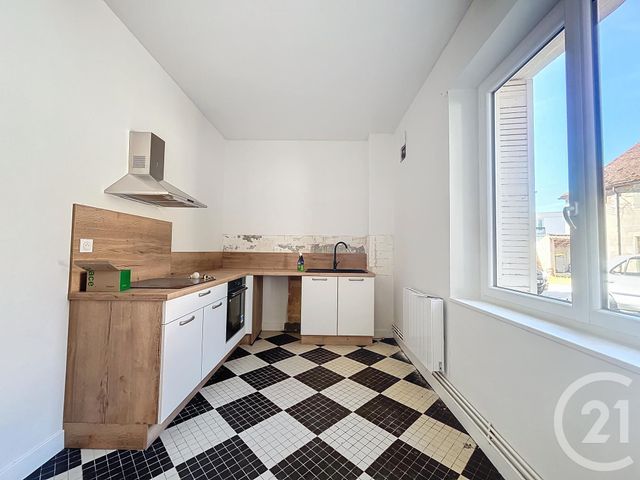 immeuble à vendre - 450.0 m2 - ST POURCAIN SUR SIOULE - 03 - AUVERGNE - Century 21 Lefèbvre Immobilier