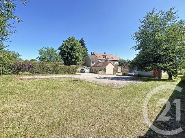 immeuble à vendre - 450.0 m2 - ST POURCAIN SUR SIOULE - 03 - AUVERGNE - Century 21 Lefèbvre Immobilier