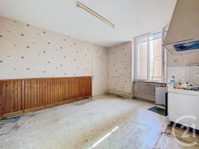 Afficher la photo en grand maison à vendre - 10 pièces - 204.61 m2 - VARENNES SUR ALLIER - 03 - AUVERGNE - Century 21 Lefèbvre Immobilier