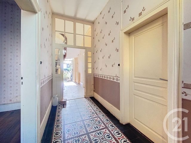 Afficher la photo en grand maison à vendre - 10 pièces - 204.61 m2 - VARENNES SUR ALLIER - 03 - AUVERGNE - Century 21 Lefèbvre Immobilier