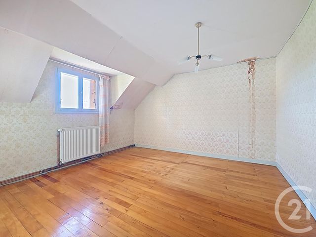 maison à vendre - 8 pièces - 173.9 m2 - LORIGES - 03 - AUVERGNE - Century 21 Lefèbvre Immobilier