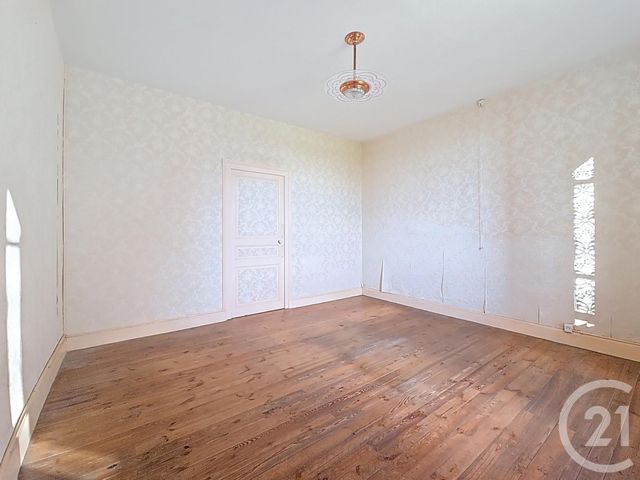 maison à vendre - 8 pièces - 173.9 m2 - LORIGES - 03 - AUVERGNE - Century 21 Lefèbvre Immobilier