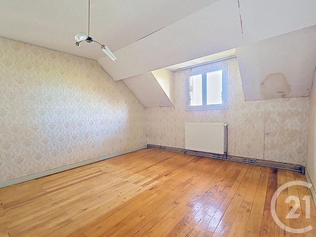 maison à vendre - 8 pièces - 173.9 m2 - LORIGES - 03 - AUVERGNE - Century 21 Lefèbvre Immobilier