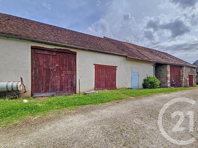 maison à vendre - 5 pièces - 202.5 m2 - DENEUILLE LES CHANTELLE - 03 - AUVERGNE - Century 21 Lefèbvre Immobilier