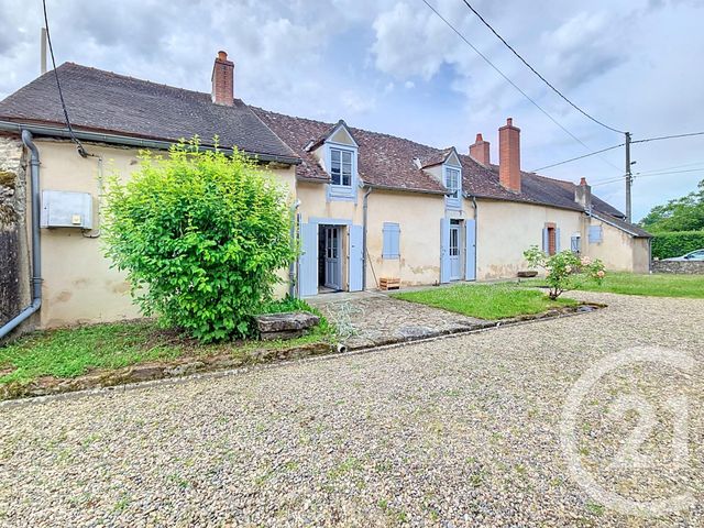 maison à vendre - 5 pièces - 202.5 m2 - DENEUILLE LES CHANTELLE - 03 - AUVERGNE - Century 21 Lefèbvre Immobilier