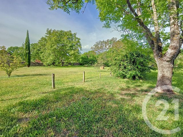 maison à vendre - 5 pièces - 202.5 m2 - DENEUILLE LES CHANTELLE - 03 - AUVERGNE - Century 21 Lefèbvre Immobilier