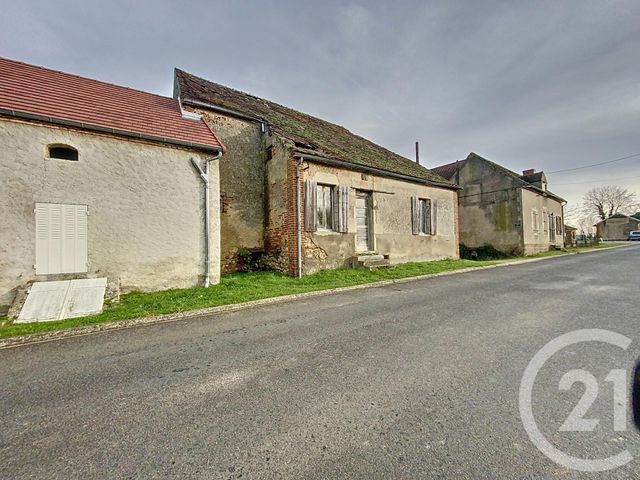 maison à vendre - 2 pièces - 35.76 m2 - CHAREIL CINTRAT - 03 - AUVERGNE - Century 21 Lefèbvre Immobilier