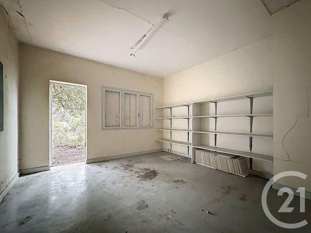 maison à vendre - 10 pièces - 230.0 m2 - VARENNES SUR ALLIER - 03 - AUVERGNE - Century 21 Lefèbvre Immobilier