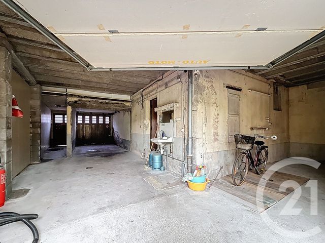 maison à vendre - 10 pièces - 230.0 m2 - VARENNES SUR ALLIER - 03 - AUVERGNE - Century 21 Lefèbvre Immobilier