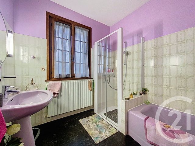 maison à vendre - 4 pièces - 150.0 m2 - VARENNES SUR ALLIER - 03 - AUVERGNE - Century 21 Lefèbvre Immobilier