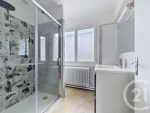 maison à vendre - 6 pièces - 155.0 m2 - ST DIDIER LA FORET - 03 - AUVERGNE - Century 21 Lefèbvre Immobilier