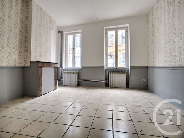 Afficher la photo en grand maison à vendre - 7 pièces - 155.0 m2 - ST POURCAIN SUR SIOULE - 03 - AUVERGNE - Century 21 Lefèbvre Immobilier
