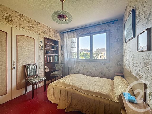 maison à vendre - 7 pièces - 137.6 m2 - VARENNES SUR ALLIER - 03 - AUVERGNE - Century 21 Lefèbvre Immobilier