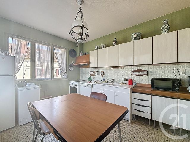 maison à vendre - 7 pièces - 137.6 m2 - VARENNES SUR ALLIER - 03 - AUVERGNE - Century 21 Lefèbvre Immobilier