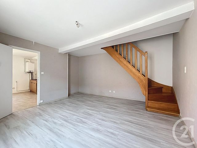 Appartement F2 Bis à louer ST POURCAIN SUR SIOULE