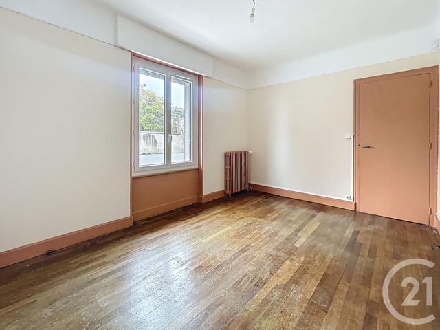 maison à louer - 3 pièces - 74.0 m2 - ST POURCAIN SUR SIOULE - 03 - AUVERGNE - Century 21 Lefèbvre Immobilier