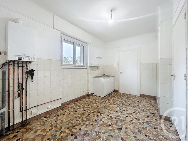 maison à louer - 3 pièces - 74.0 m2 - ST POURCAIN SUR SIOULE - 03 - AUVERGNE - Century 21 Lefèbvre Immobilier